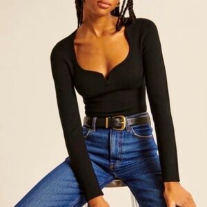 Abercrombie and Fitch Sweetheart
Sweater Bodysuit, size Large